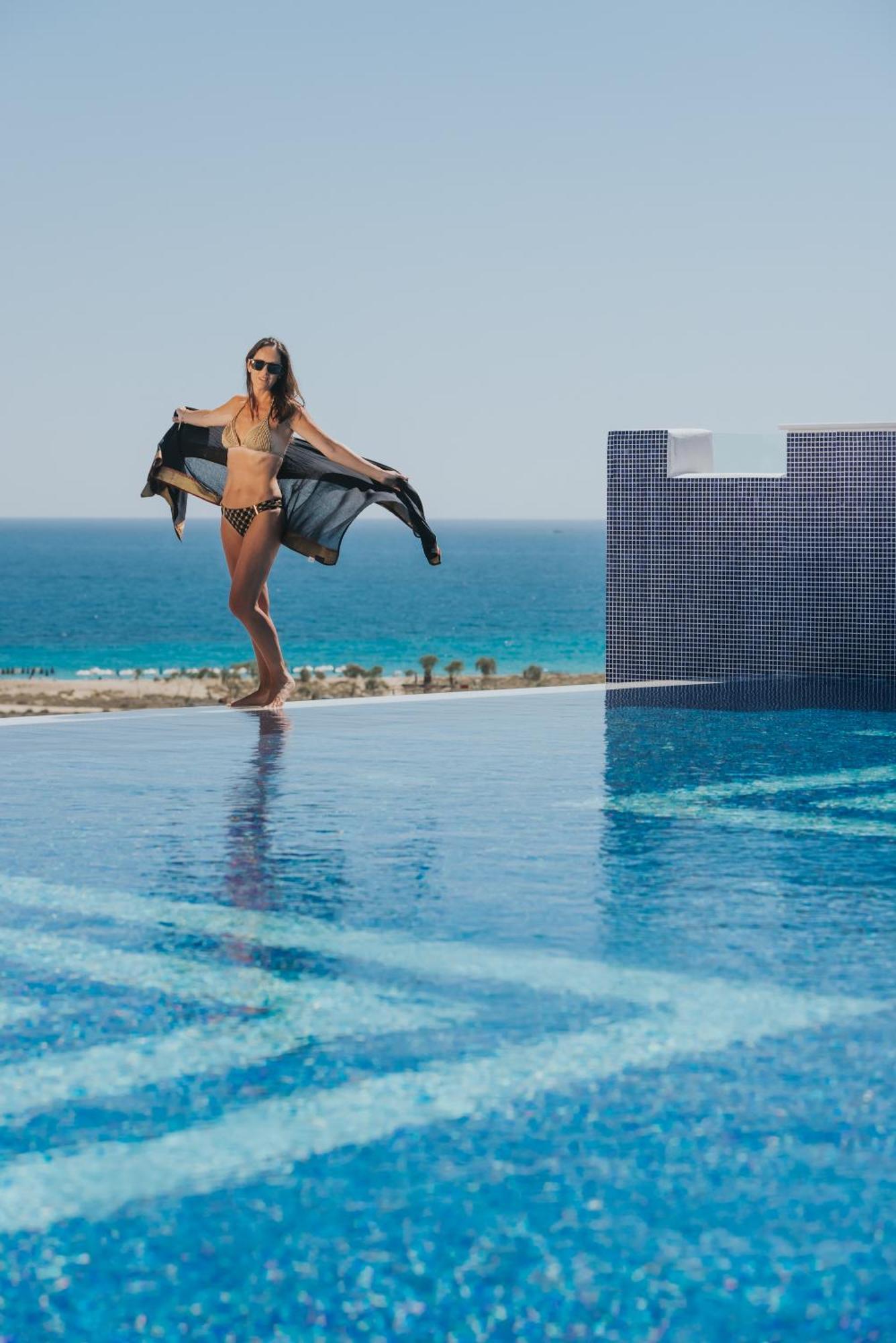 Naxos Grand Hotel Naxos City 外观 照片